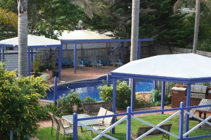 Coachman Motel