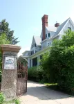 Alexander Mansion Bed & Breakfast Hotels in Winona