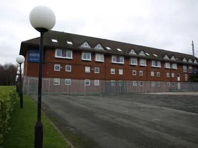 247Hotel.Com Hotels near Boundary Park