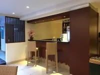 Sense Sunset Hotel Seminyak - Barer