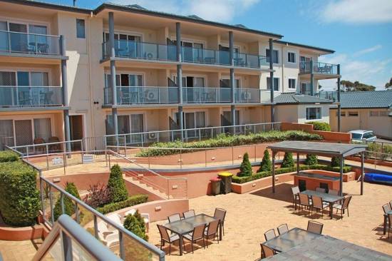 Amooran Oceanside Apartments Motel Narooma Updated 2021 Price Reviews Trip Com