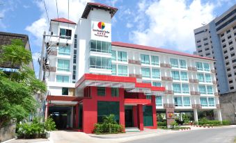 The Color Hotel Hat Yai - Housity