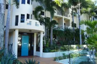 Mirra Chana Отели рядом с достопримечательностью «Мулулаба Бич»