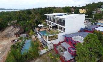 Ocean Suites Bohol Boutique Hotel