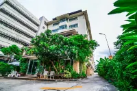 Kanavera Sriracha Hotel & Serviced Apartment Các khách sạn ở Si Racha