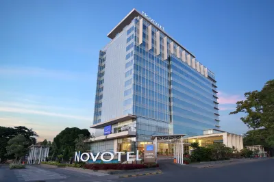 Novotel Makassar Grand Shayla Hotels near Losari Beach Platform