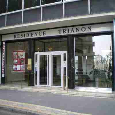 Hôtel Trianon Hotel Exterior