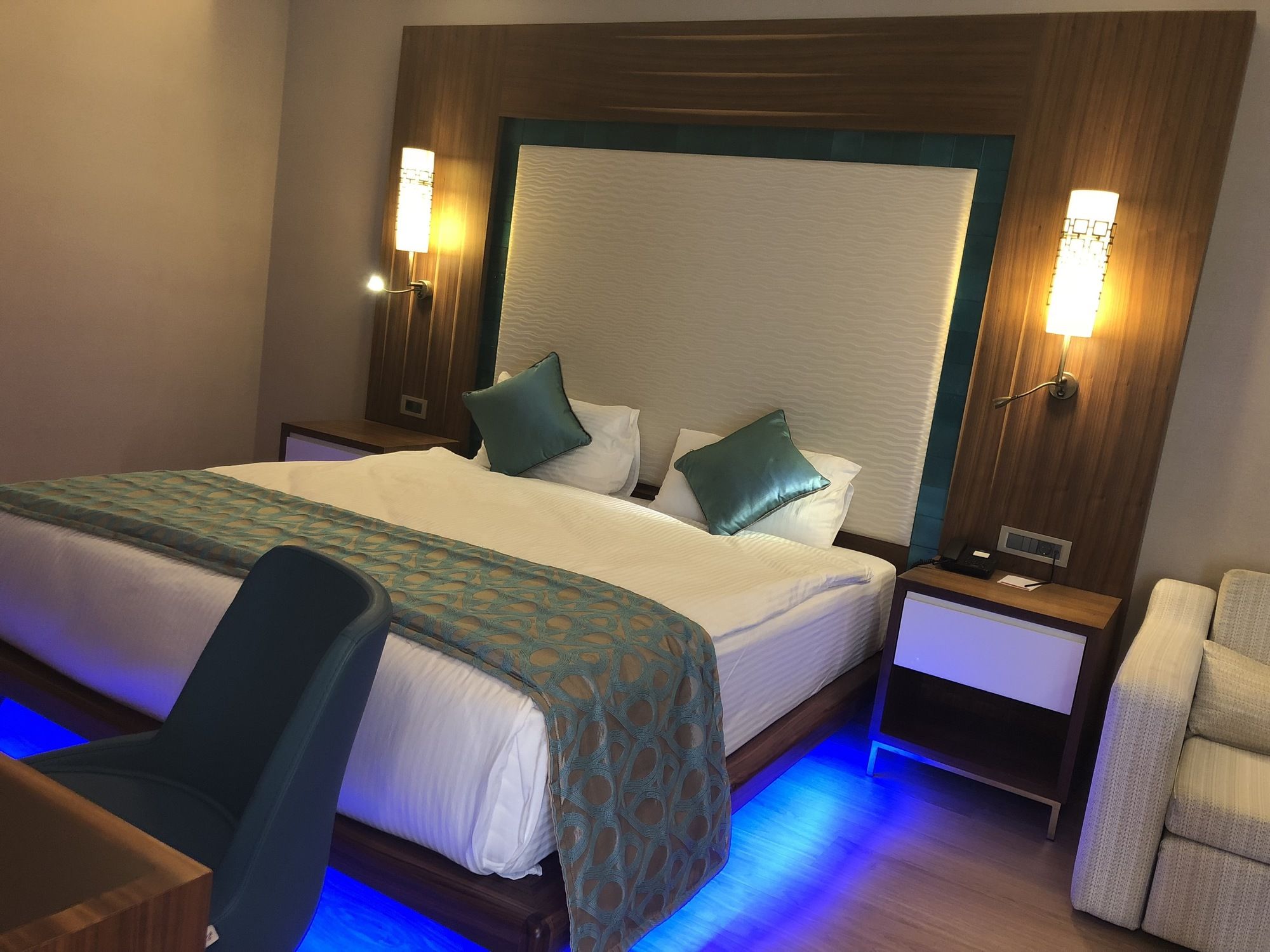 Ramada Hotel & Suites Kusadasi