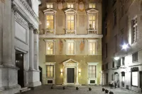 Hotel Palazzo Grillo Отели в г. Генуя