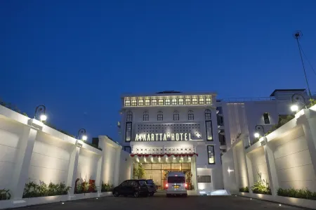 Ayaartta Hotel Malioboro Отели в г. Ngampilan
