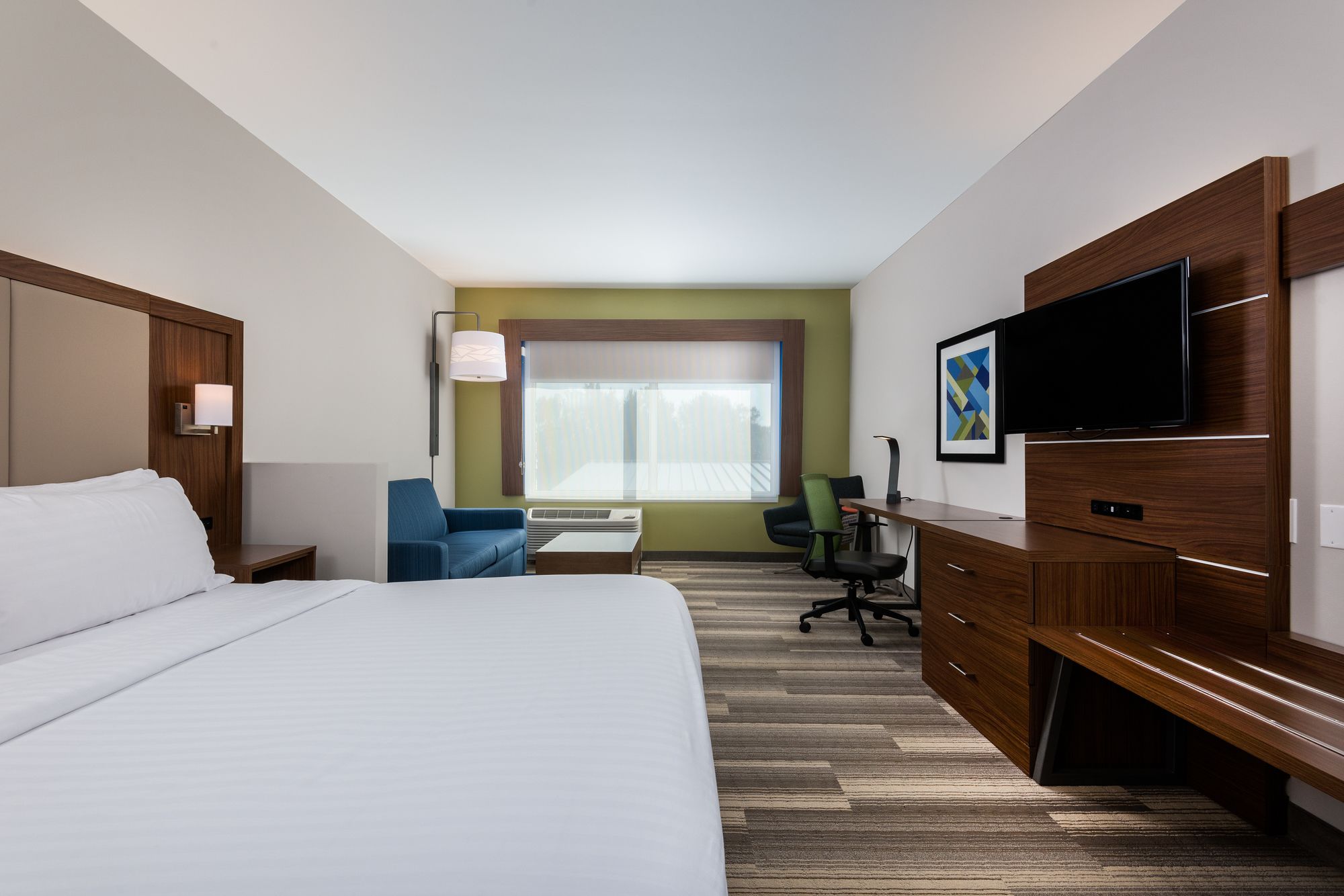 Holiday Inn Express Queensbury - Lake George Area, an Ihg Hotel