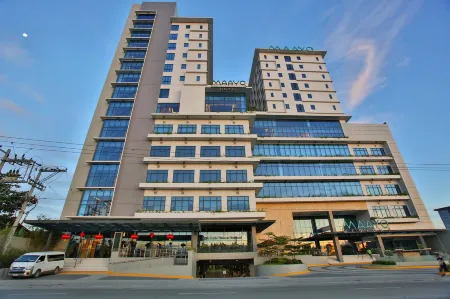 Maayo Hotel Отели рядом с достопримечательностью «Avalon Wellness and Massage»