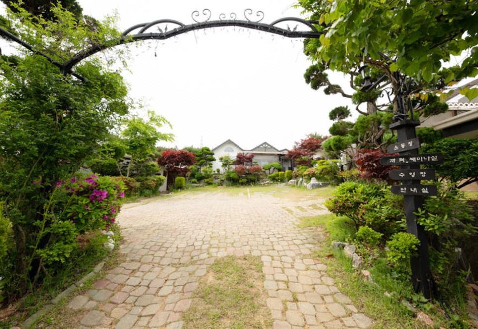 안면도 구름산장펜션 호텔 후기, 예약 태안군 호텔 추천 | 트립닷컴