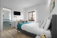 Sirocco Suites