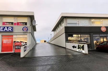 B14 Hostel Отели в г. Рейкьявик