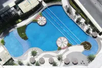 The Alpha Suites - Rooftop Pools