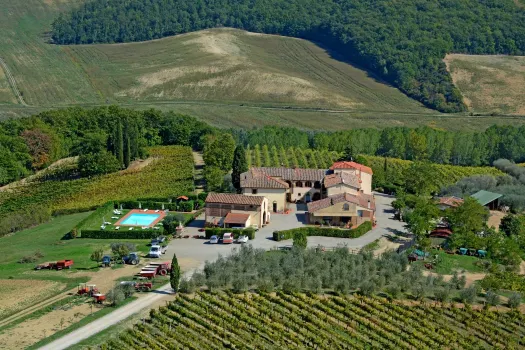 Agriturismo Torre Prima Holidays Hotels near Guardastelle Vineyard