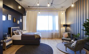 Design Hostel P182