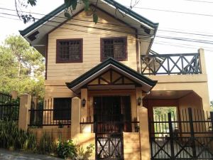 Dad's Big Transient House