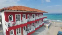 Summer Beach Hotel