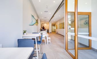 Direct Collective - Sea Breeze Mooloolaba