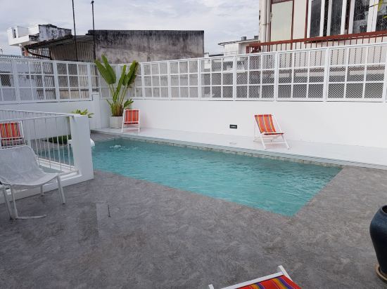 Borbaboom Phuket Poshtel & Hostel