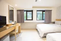 Rainbow Hotel Hotels in Taipei