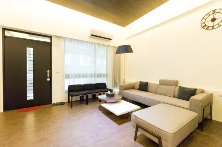 Ting Shuan B.B Hostel Отели рядом с достопримечательностью «Южная Аквариумная рыбная ловля»