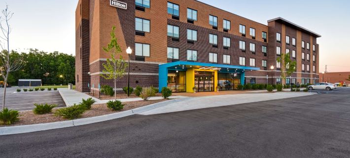 Tru by Hilton Sterling Heights Detroit Hotels in Macomb County