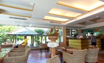 The Mudan Villa