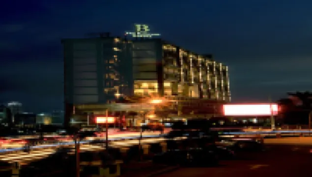 Nemuru Grand Bellevue Radio Dalam Hotels near Pondok Indah