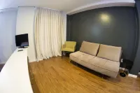 Açores Flat Design- Ao Lado da Casa de Cultura Mário Quintana