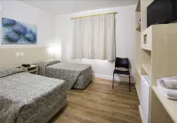 Hotel Bella Camboriú Hotels near Av. Atlântica