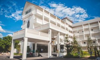 Koranaree Courtyard Boutique Hotel