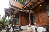 Bhuvarin Resort Hotels near Ko Wai