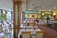 Hotel Unicornis Hôtels à : Szarvasko