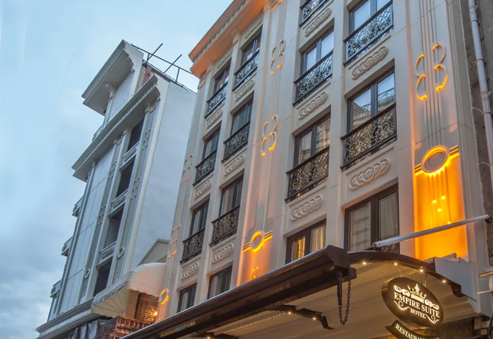 Empire Suite Hotel (Istanbul): Alle Infos zum Hotel