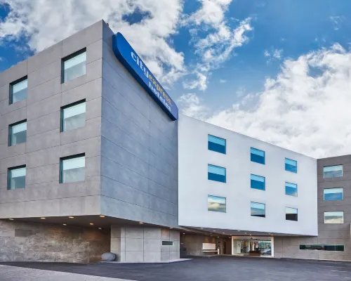 City Express by Marriott Aeropuerto Ciudad de México Hotels near TAPO