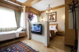 Sultan Corner Suites