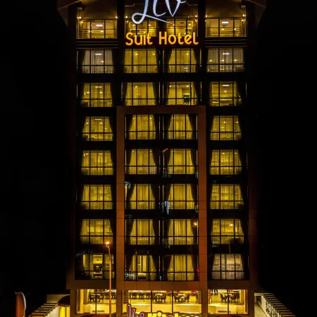 Liv Suit Hotel