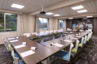 Best Western la Porte des Chateaux Hotels in Meung-sur-Loire