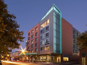 Hyatt Place Chicago-South/University Medical Center