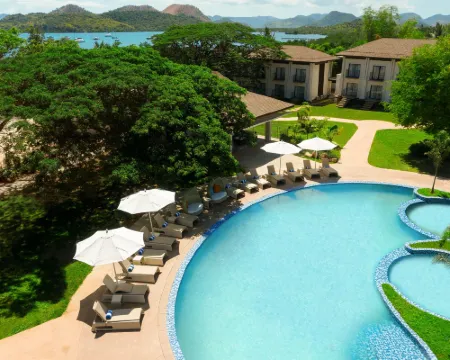 Bacau Bay Resort Coron Hoteles en Corón