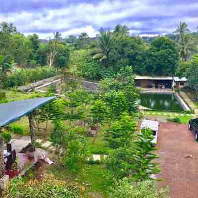 The Hill View Fishing Farm Hotel Exterior