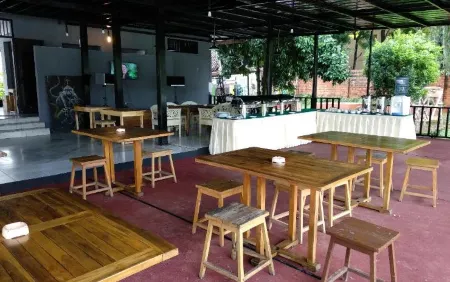 Puncak Village Hotel & Kampung Main Puncak