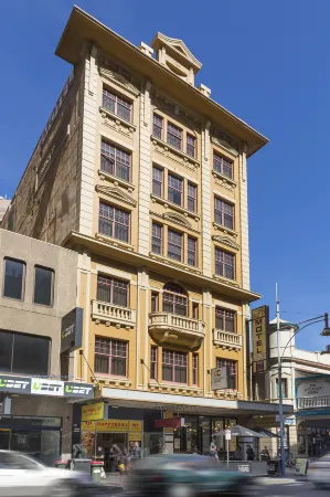 Adelaide Paringa Отели рядом с достопримечательностью «Аделаида Ботаник Гарден»