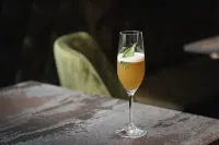 高雄比歐致居