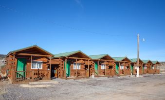 Bryce Gateway Inn Cabins