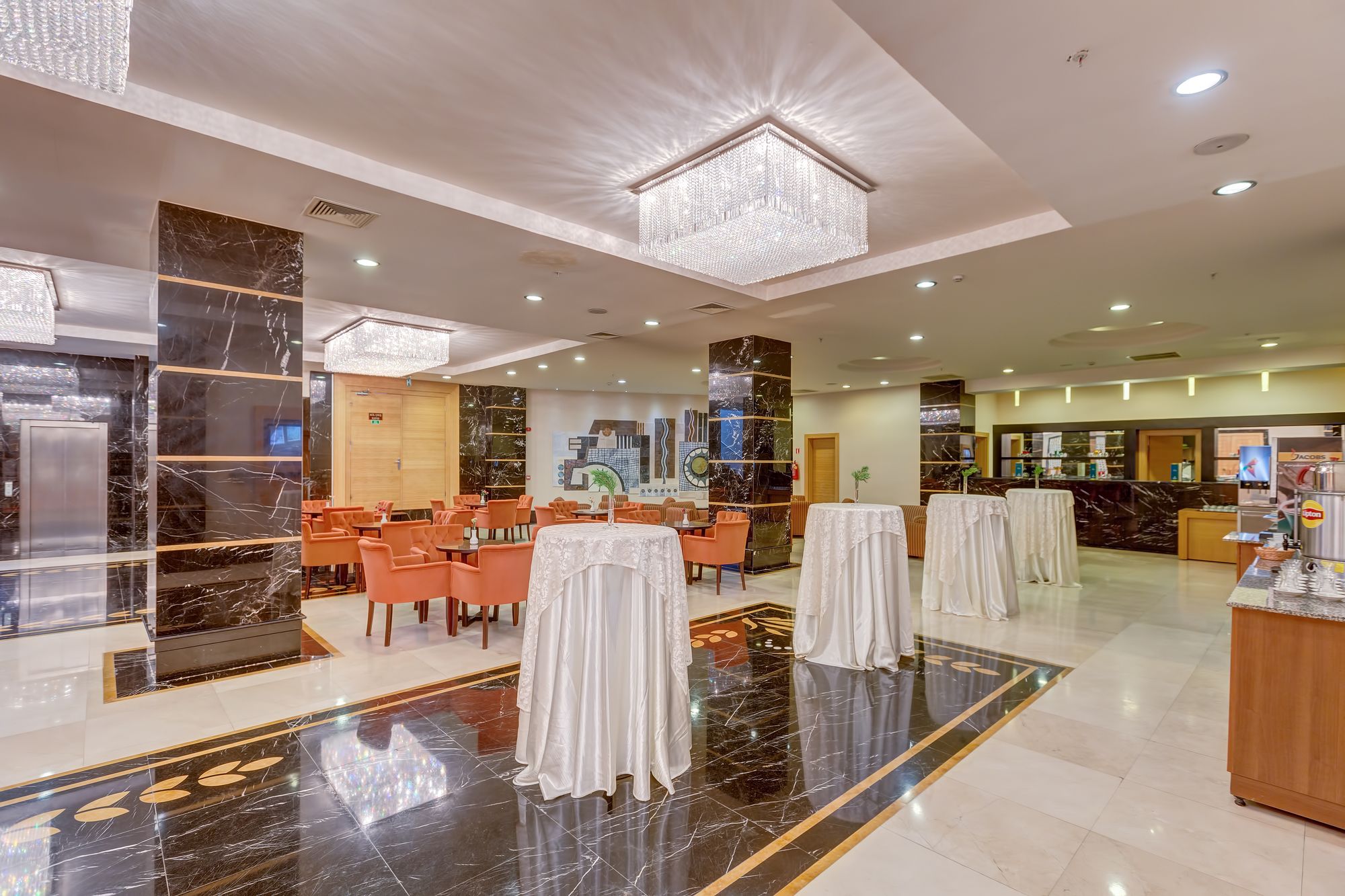 Büyük Abant Oteli (Buyuk Abant Hotel)