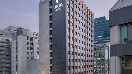 Hotel Uri&
